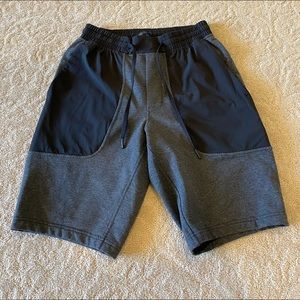 NWOT Lululemon linerless 9 inch sweat shorts